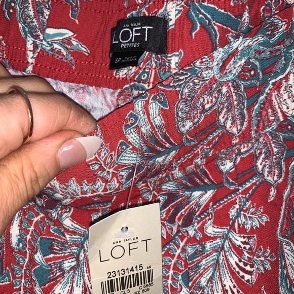 𝅺NEW Loft Small Petites Floral Pocketed Pants Dx - Picture 3 of 5